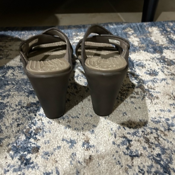 Crocs Brown Cyprus IV Open Toe Heels Size 8 - Picture 6 of 9